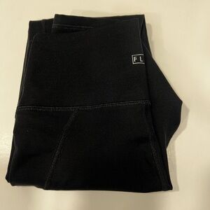FLEO Reverie Pocket High Rise Legging 25" - Size Small